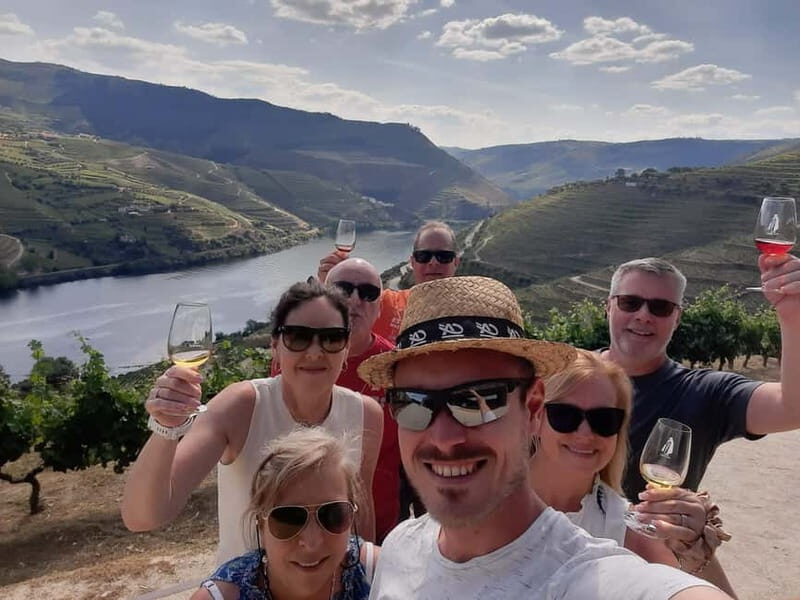 From Porto: small-group guided tour of the Douro Valley and Gerês - Good To Know