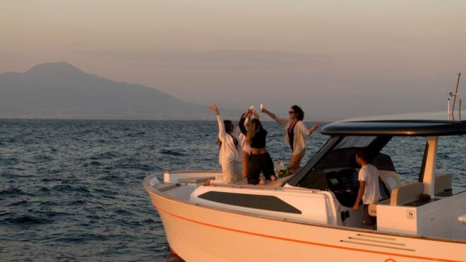 From Positano: Amalfi Coast Highlights Private Boat Tour - Itinerary