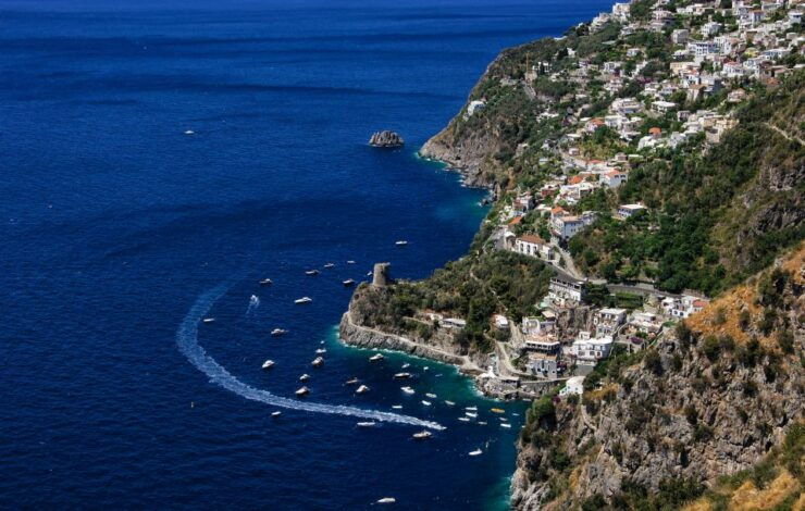From Positano/Praiano: Amalfi Coast & Caves Speedboat Tour - Good To Know