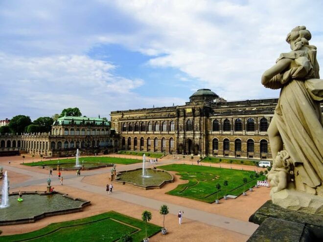 From Prague: Day Trip to Dresden - Travel Time and Logistics