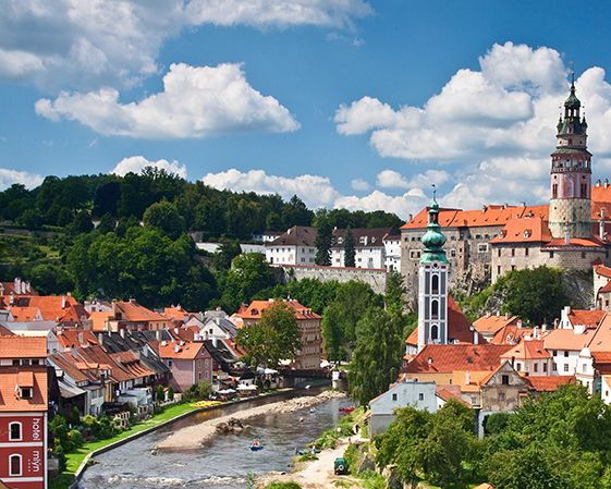 From Prague: Full-Day Trip to Česky Krumlov - Activity Details