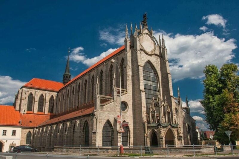 From Prague: Kutna Hora Day Trip with Local - Who Is This Tour Best For?