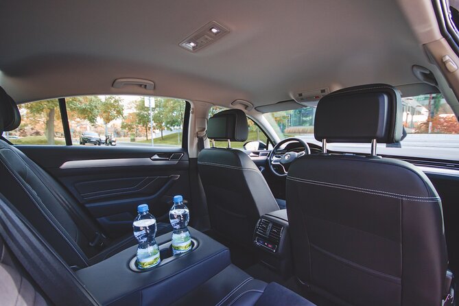 From Prague to Passau - Private Transfer by LIMOUSINE 3+1pax - Pickup and Drop-off