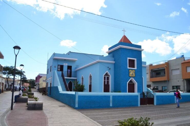 From Praia: Full-Day Sal Island Tour - Tour Details