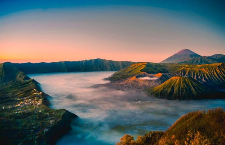 From Probolinggo: 1-Day Mount Bromo Sunrise Trip & Breakfast - Itinerary Highlights