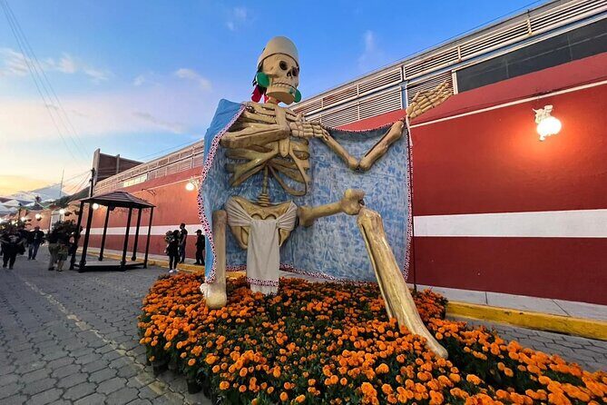 From Puebla Day of the dead in Atlixco monumental catrinas - Good To Know