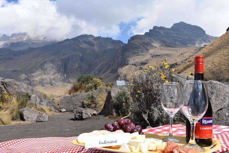 From Puebla: Hiking Iztaccihuatl romantic for couples - Good To Know
