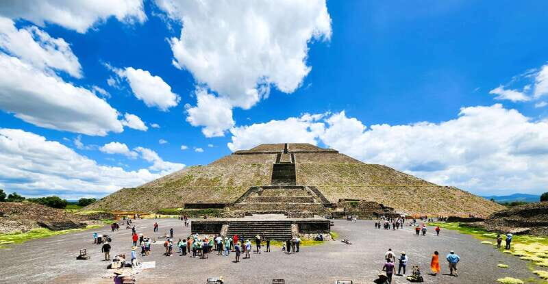 From Puebla: TEOTIHUACAN PRIVATE TOUR - An In-Depth Look at the Tour Experience