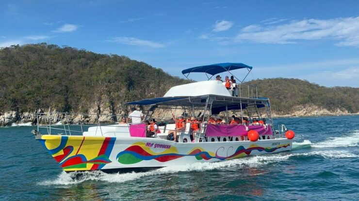 From Puerto Escondido: Huatulco 7 Bays Tour - Tour Experience