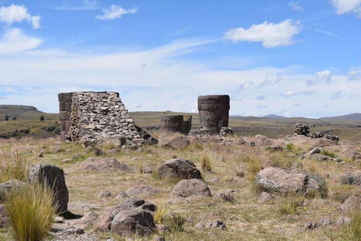 From Puno: Full-Day Uros Taquile Sillustani Tour - Tour Itinerary
