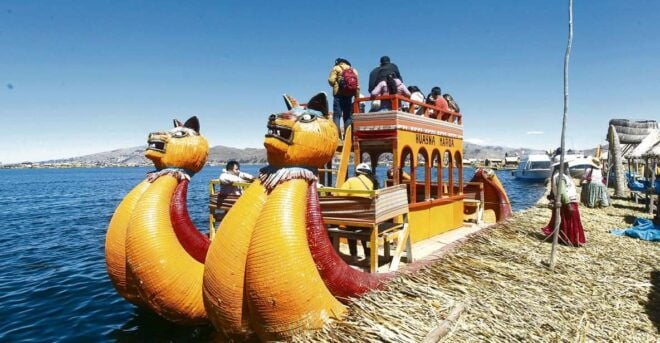 From Puno: Visit the Floating Islands of the Uros - Tour Highlights
