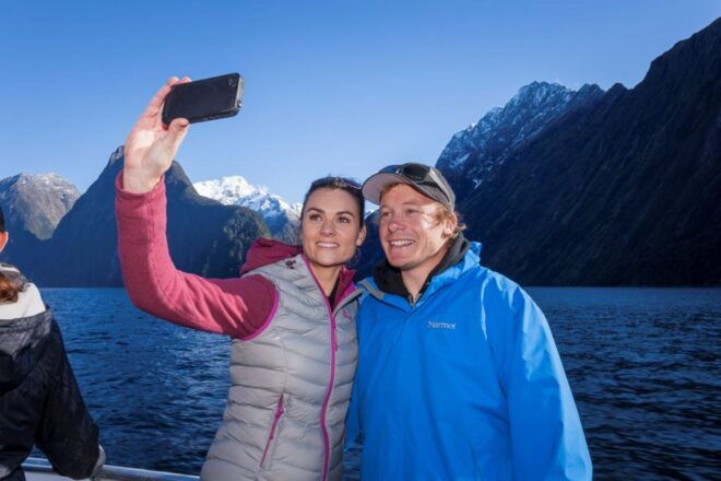 From Queenstown: Milford Sound Day Trip With Cruise & Flight - The Spectacular Scenic Flight Back to Queenstown
