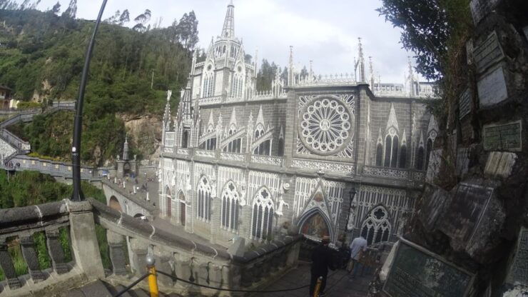 From Quito: Las Lajas Sanctuary Full-Day Tour & Hotel Pickup - Experience Highlights