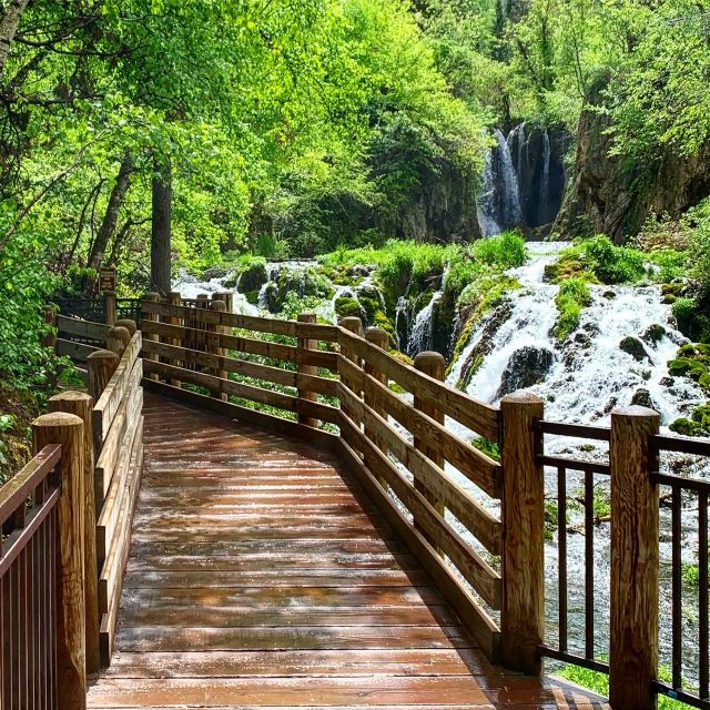 From Rapid City: Private Spearfish Canyon Tour - Booking Details