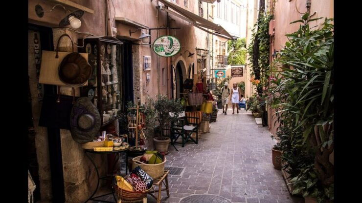 From Rethymno: Chania Roundtrip Transfer With Free Time - Experience Highlights