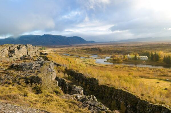 From Reykjavik: Classic Golden Circle Full Day Tour - Visiting Geysir Hot Springs