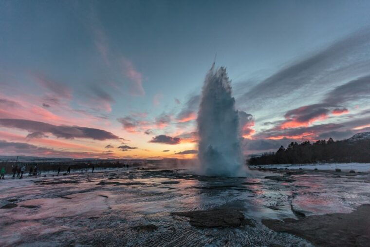 From Reykjavik: Golden Circle & Kerið Full-Day tour - Authentic Experiences from Reviewers