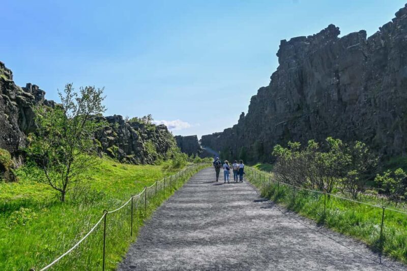 From Reykjavík: Golden Circle & Laugarás Lagoon Premium Tour - Discovering the Golden Circle: What to Expect