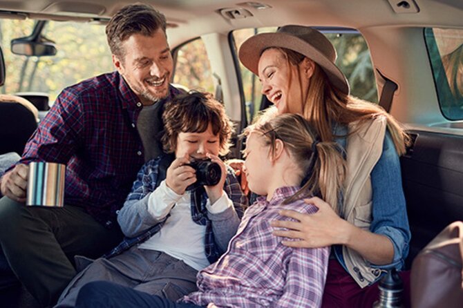 From Reykjavik: Private Transfer to KEF Airport in Iceland - Transfer Details