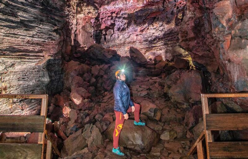 From Reykjavik: Raufarhólshellir Lava Tunnel Tour - Exploring the Raufarhólshellir Lava Tunnel: What to Expect