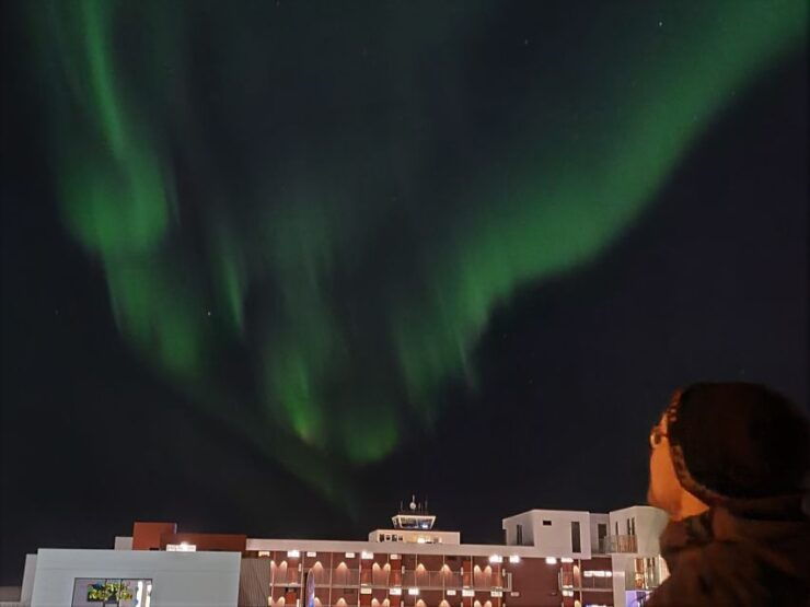 From Reykjavík: Spot the Northern Lights With Snacks & Drink - What to Expect on the Northern Lights Tour