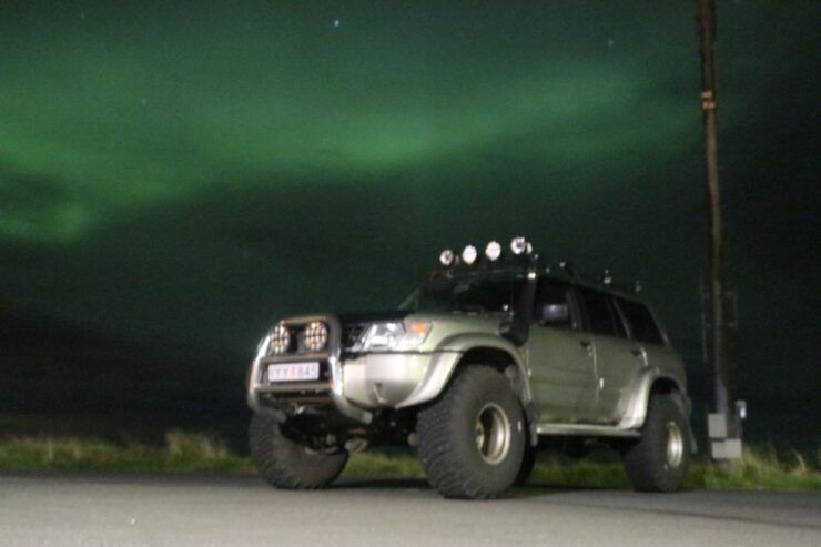 From Reykjavík: Spot the Northern Lights With Snacks & Drink - Unique Features of the Super Jeep