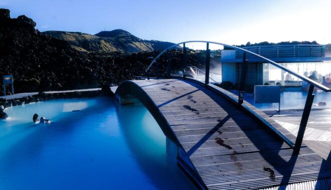 From Reykjavik to Blue Lagoon to Keflavik Airport With Wait - Ratings and Customer Feedback