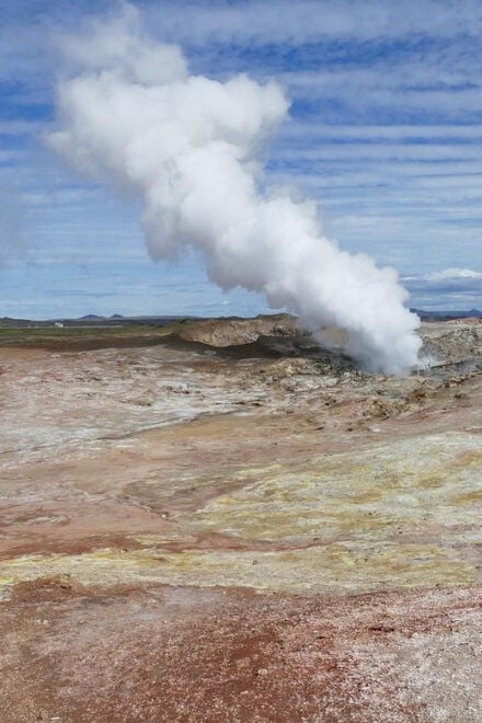 From Reykjavik: Volcanic Eruption Sites & Reykjanesbær Tour - Tectonic Plate Walk