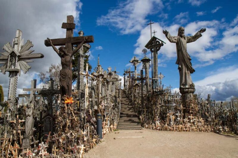 From Riga: Hill of Crosses & Jelgava Highlights - Exploring the Itinerary: What Makes This Tour Special  