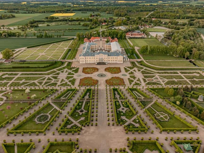 From Riga: Hill of Crosses, Rundale &Bauska Private Day Trip - Exploring the Highlights