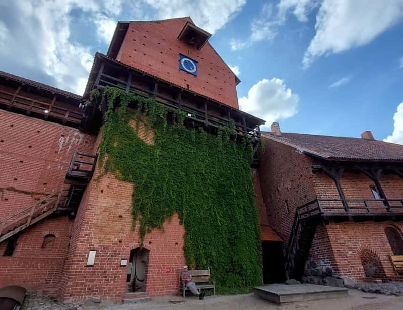 From Riga: Turaida, Sigulda, and Cesis Private Full-Day Trip - Discovering Latvia’s Architectural Gems