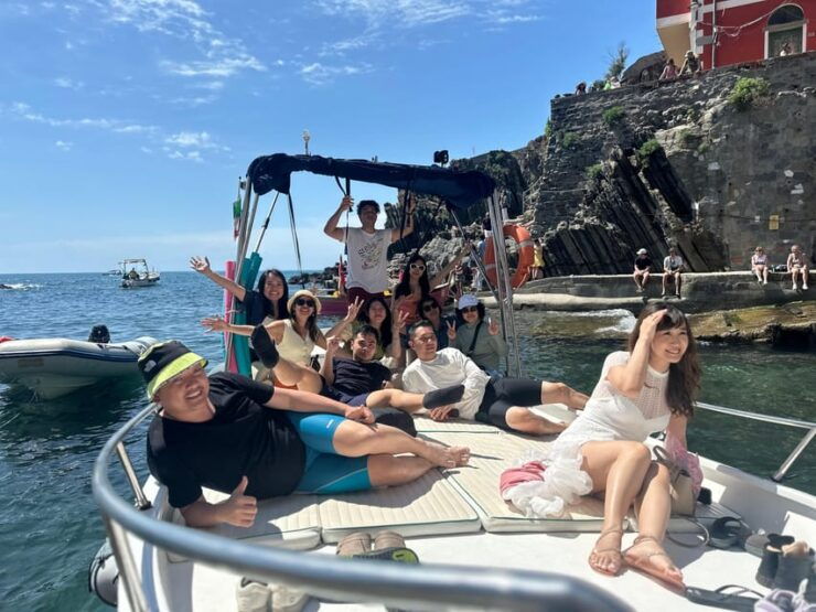 From Riomaggiore: Guided Boat Tour Around Cinque Terre - Good To Know