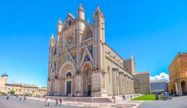 From Rome: Orvieto & Civita Bagnoregio Coach Tour - Booking Information