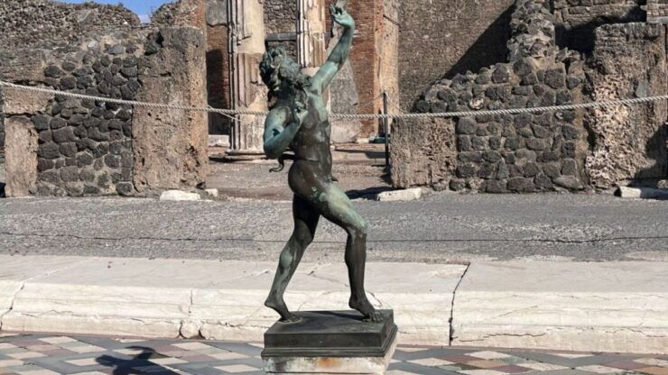 From Rome: Pompeii and Naples Day Trip by High-Speed Train - Activity Details