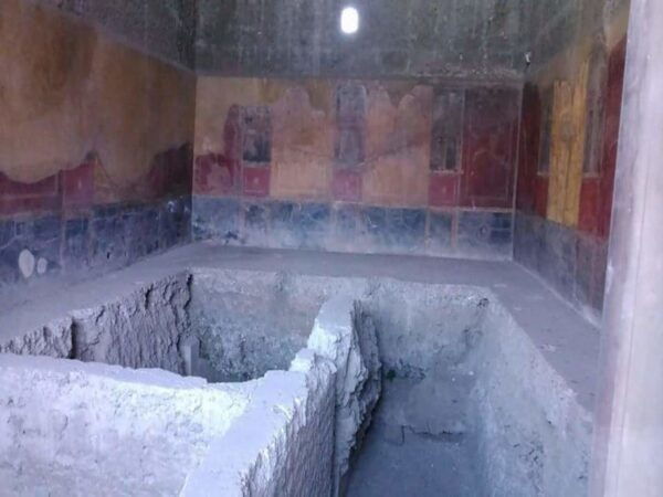From Rome: Pompeii and Naples Private Day Tour With Lunch - Frequently Asked Questions