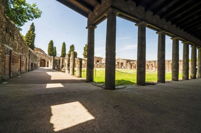 From Rome: Pompeii and Sorrento Day Trip With Guided Tour - Booking and Logistics