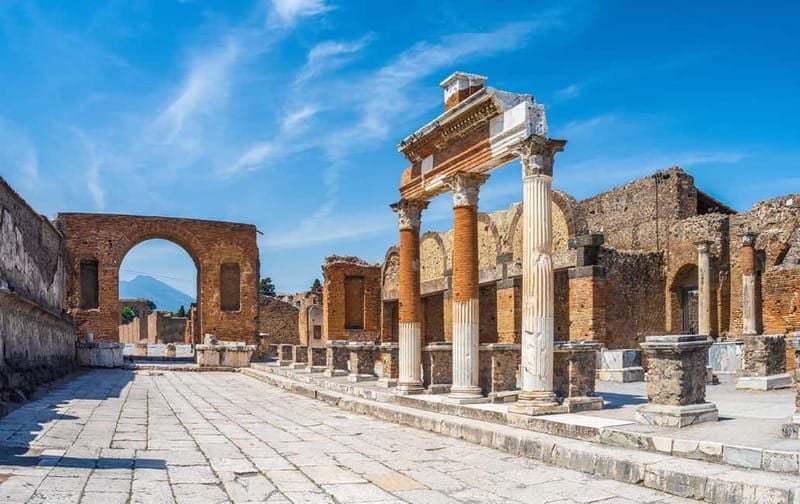 From Rome: Pompeii and Vesuvius with lunch - Introduction