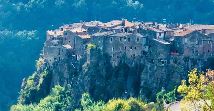 From Rome: Private Tour of Calcata & Bomarzo Thermal Baths - Itinerary