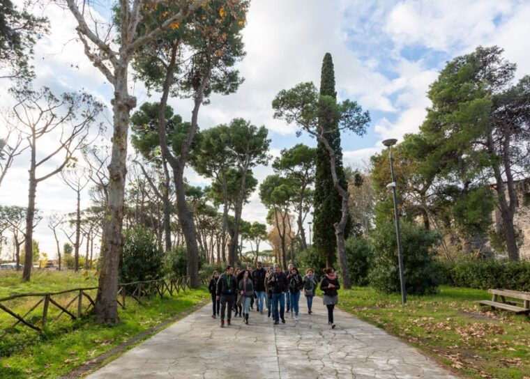 From Rome: Sorrento & Pompeii Day Tour with Hotel Pickup - Pompeii: Walking Through Time