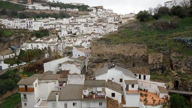 From Ronda: Day Trip to Setenil De Las Bodegas - Availability and Reservations