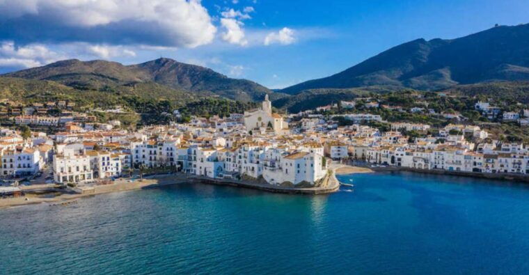 From Roses: Cadaqués Catalonian Coast Boat Tour - Scenic Experience
