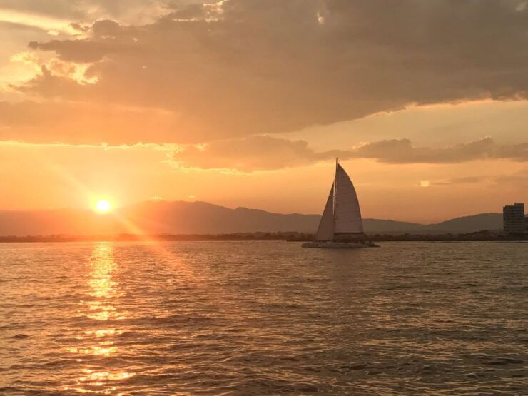 From Roses: Sunset Catamaran Cruise - Highlights