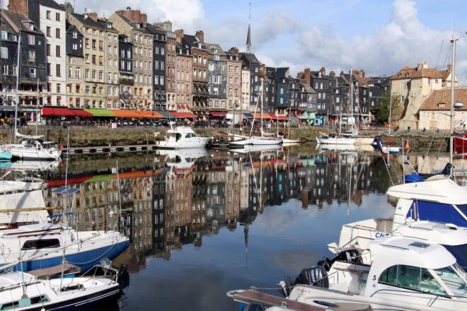 From Rouen: Normandy's Regional Highlights Private Tour - Scenic Cliffs of Étretat