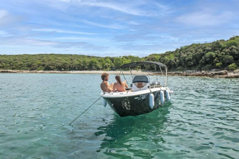 From Rovinj: Sea Caves & Sandy Levan Island Speedboat Tour - Exploring the Rovinj Speedboat Adventure: What You Can Expect