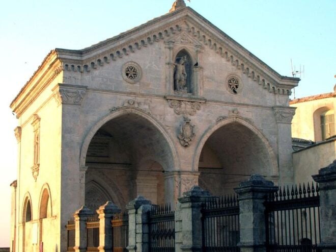 From S. Giovanni Rotondo: Monte Santangelo Private Day Tour - Tour Experience