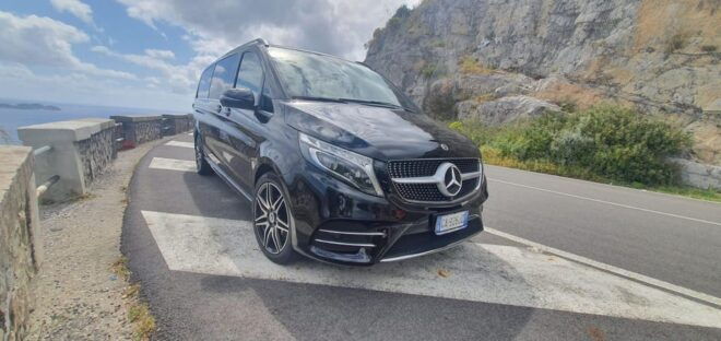 From Salerno Airport: Private Transfer to Positano - Meeting Point and Waiting Times
