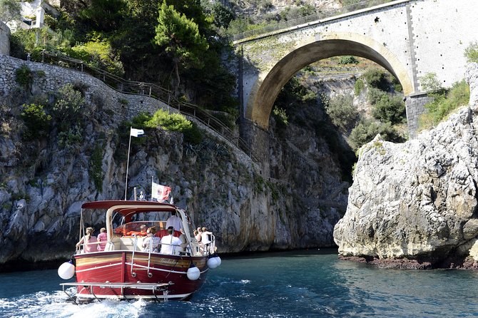 From Salerno: Small Group Amalfi Coast Boat Tour With Stops in Positano & Amalfi - Small Group Experience