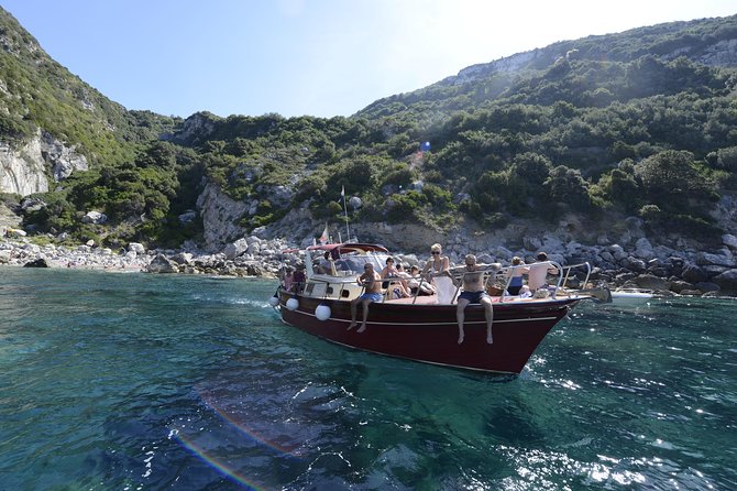 From Salerno: Small Group Amalfi Coast Boat Tour With Stops in Positano & Amalfi - Positive Traveler Reviews and Recommendations