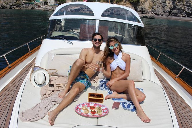 From Salerno: Small Group Amalfi Coast Boat Tour With Stops in Positano & Amalfi - The Sum Up