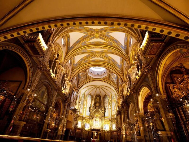 From Salou: Montserrat Monastery and 4 Hours in Barcelona - Key Points